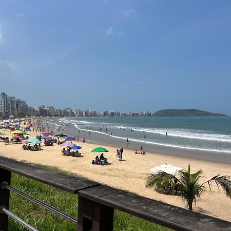 Apt 3Q Luxo Com Ar E Jacuzzi Na Beira Mar Guarapari Kültér fotó