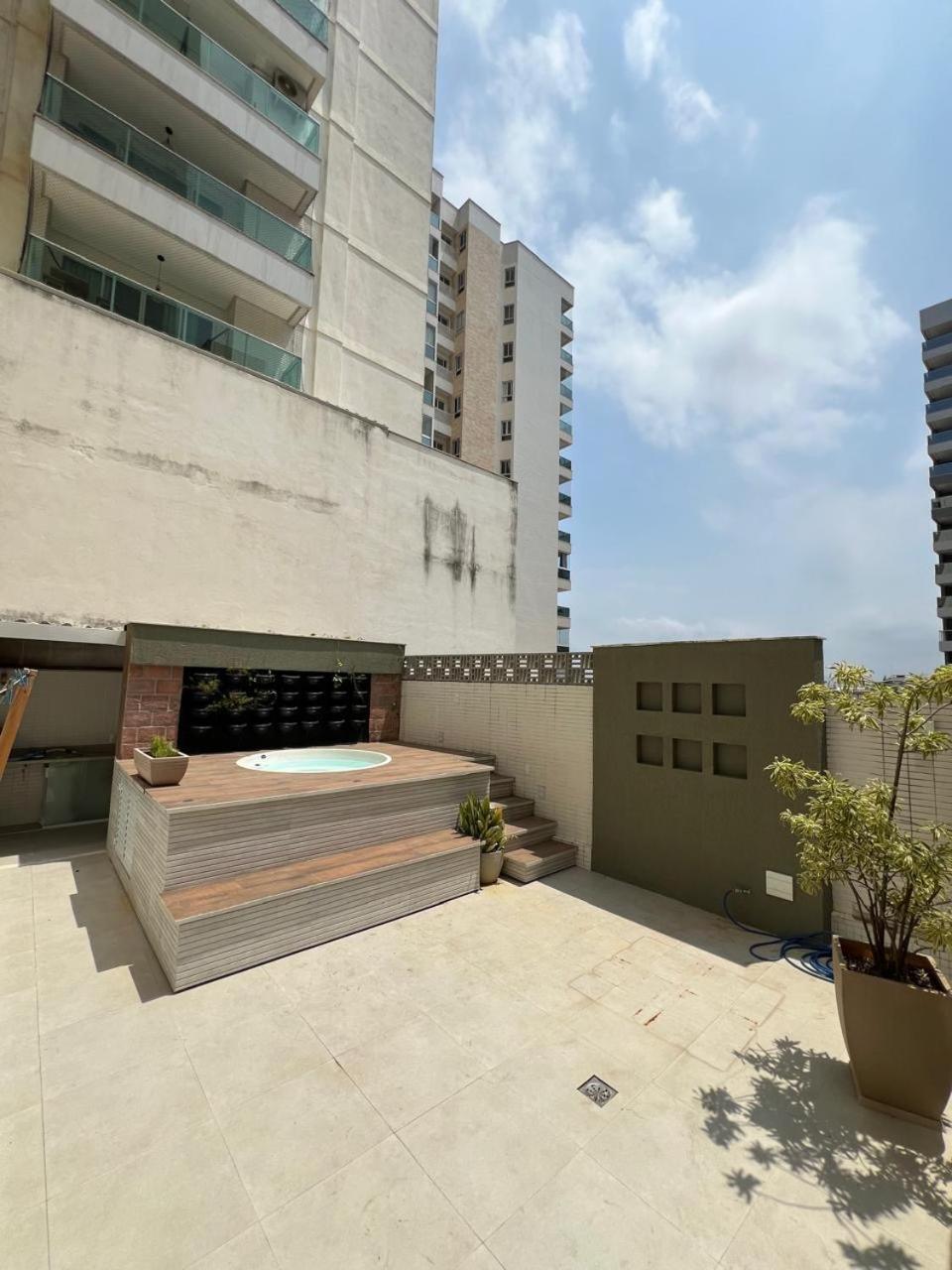 Apt 3Q Luxo Com Ar E Jacuzzi Na Beira Mar Guarapari Kültér fotó
