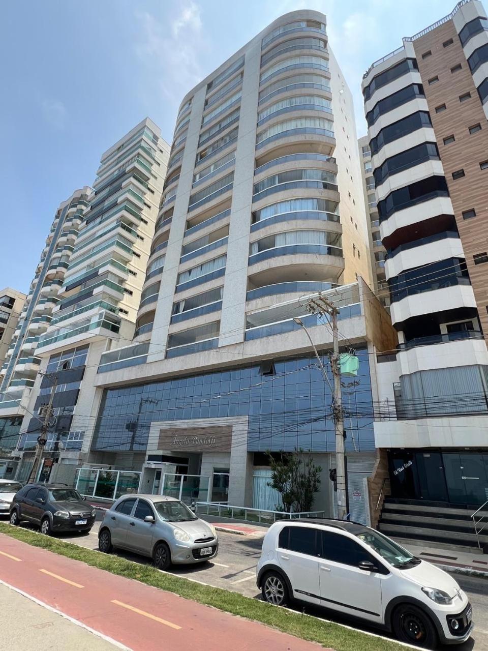 Apt 3Q Luxo Com Ar E Jacuzzi Na Beira Mar Guarapari Kültér fotó